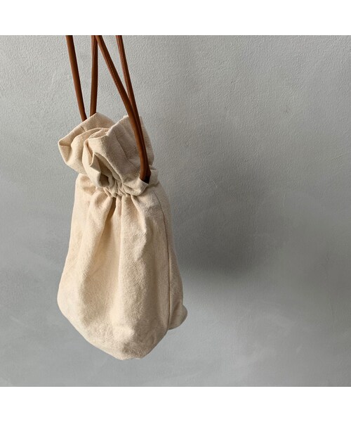no brand（ノーブランド）の「コットン巾着バッグ（ショルダーバッグ・レディース・その他）」の5枚目の写真