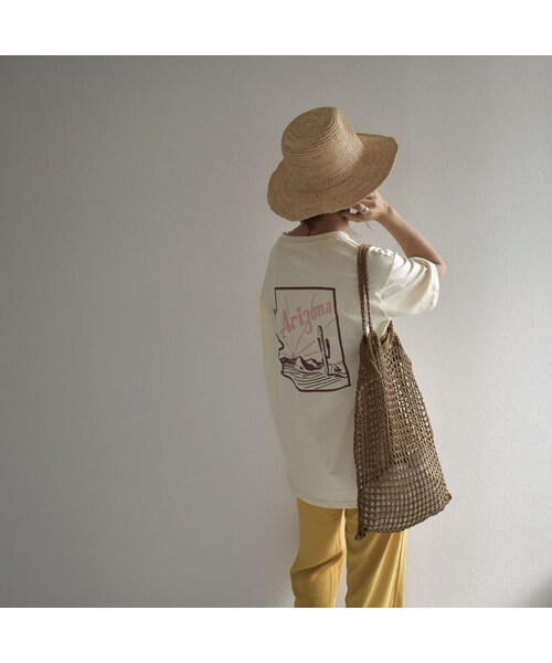 Lavish Gate(ラヴィッシュゲート)の「nh-tops-02167 Arizona バックプリント Tシャツ アイボリー ダスティパープル チャコール(Tシャツ/カットソー・レディース・その他)」の3枚目の写真
