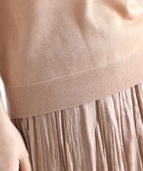 OZOC（オゾック）の「[洗える]シアーニット（トップス・レディース・ナチュラル(050)/ダークオレンジ(068)/ピンク(072)・38(M)）」の10枚目の写真