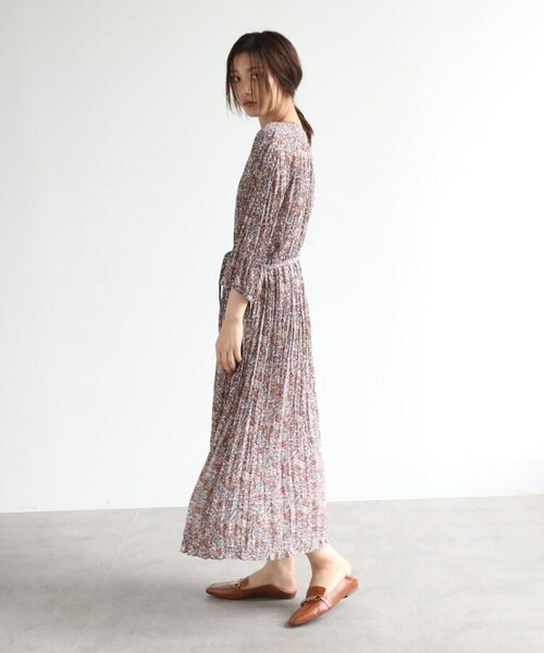 OZOC（オゾック）の「[洗える]小花柄ワッシャー2WAYワンピース（ワンピース/ドレス・レディース・ダークオレンジ(168)/ダークブラウン(143)・38(M)）」の4枚目の写真