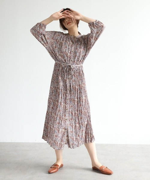 OZOC（オゾック）の「[洗える]小花柄ワッシャー2WAYワンピース（ワンピース/ドレス・レディース・ダークオレンジ(168)/ダークブラウン(143)・38(M)）」の15枚目の写真