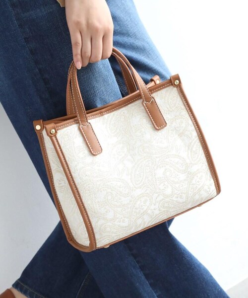 OZOC（オゾック）の「ゴブラン2WAYトート（バッグ・レディース・アイボリー(104)/ベージュ(152)・00(FREE)）」の8枚目の写真