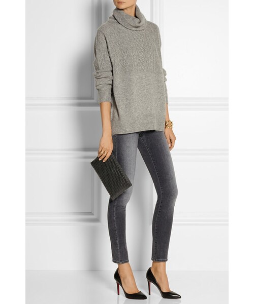 BOTTEGA VENETA（ボッテガヴェネタ）の「Bottega Veneta Intrecciato leather pouch（クラッチバッグ・レディース・Black・One size）」の6枚目の写真