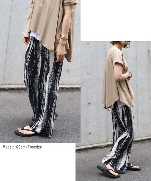 Sheson（シーズン）の「ウェーブ柄プリーツパンツ（その他パンツ・レディース・ブラック/ブラウン・FREE）」の3枚目の写真