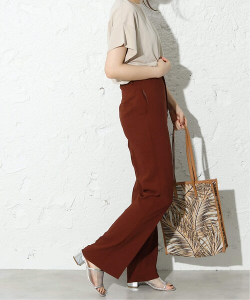 B.C STOCK（ベーセーストック）の「スソフレアパンツ◆（パンツ・ブラウン/フリー/取り寄せ）」の5枚目の写真