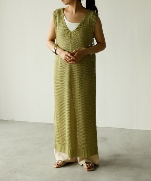 VACANCY（ヴァカンシー）の「フィッシュネットロングニットベスト（ベスト・レディース・グレー/ブラウン/グリーン・FREE）」の3枚目の写真