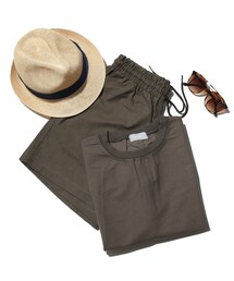 BOYSHE | 【セットアップ】リネン ストリングTシャツ+バンディング ショートパンツ　カーキ(Tシャツ/カットソー)