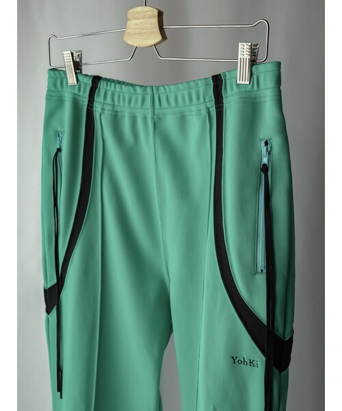 YohKi(ヨウキ)の「"Himotsuki" flare track pants(GREEN)(その他パンツ・メンズ・グリーン・1/2/3)」の6枚目の写真