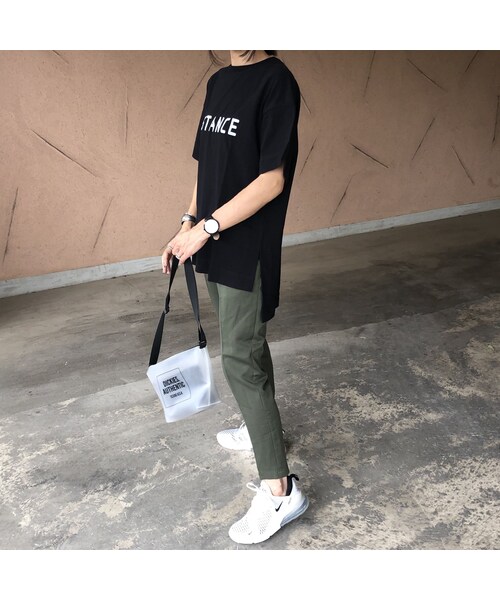 copine（コピン）の「バックロング裾スリット！DISTANCEロゴビッグtシャツ(3color)【クリックポスト対象商品】（Tシャツ/カットソー・レディース・その他）」の4枚目の写真