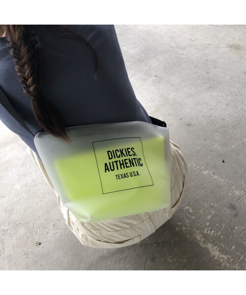 copine（コピン）の「Dickiesインナーポーチ付き！ショルダーバッグ(2color)【クリックポスト対象商品】（ショルダーバッグ・レディース・その他）」の13枚目の写真