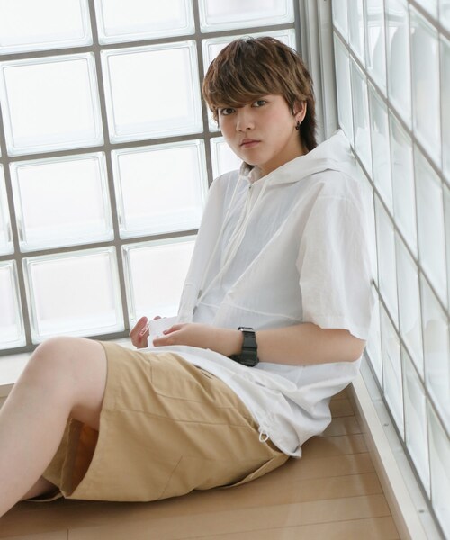 BOYSHE（ボーイシー）の「アノラック半袖フードパーカー　ホワイト（パーカー・レディース・その他）」の3枚目の写真