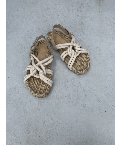 no brand（ノーブランド）の「ロープ編みサンダル（サンダル・レディース・その他）」の3枚目の写真
