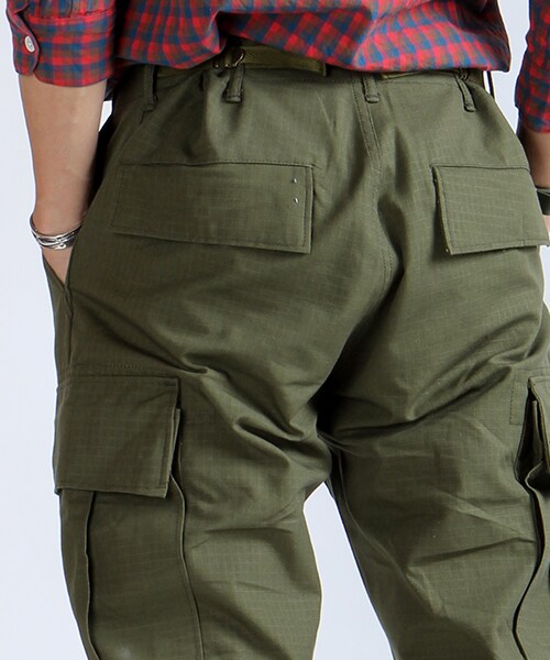 FREAK'S AMERICA(フリークスアメリカ)の「6POCKET CARGO PANTS USA(パンツ・メンズ・ブラック/キャメル/カーキ/カモフラージュ・M/L)」の6枚目の写真