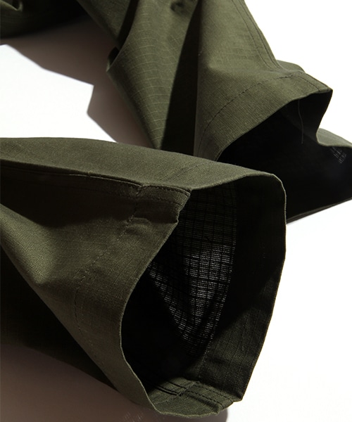 FREAK'S AMERICA(フリークスアメリカ)の「6POCKET CARGO PANTS USA(パンツ・メンズ・ブラック/キャメル/カーキ/カモフラージュ・M/L)」の15枚目の写真