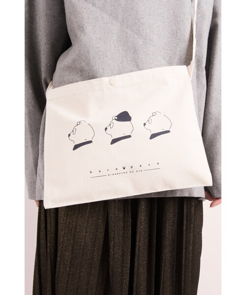 harapeco(ハラペコ)の「しろくまサコッシュ(ショルダーバッグ・メンズ・その他)」の1枚目の写真