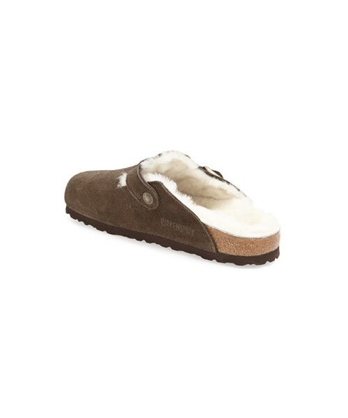 BIRKENSTOCK(ビルケンシュトック)の「Birkenstock 'Boston' Genuine Shearling Lined Clog (Women)(サンダル・レディース・Mocha・5 B/6 B/7 B/8 B/9 B/10 B/11 B)」の3枚目の写真