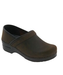 dansko | Dansko 'Professional - Narrow' Oiled Leather Clog(サンダル)