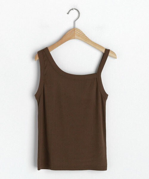 DHOLIC（ディーホリック）の「アンバランススリーブレス（タンクトップ・レディース・ホワイト/ベージュ/ブラック/ブラウン・FREE）」の3枚目の写真