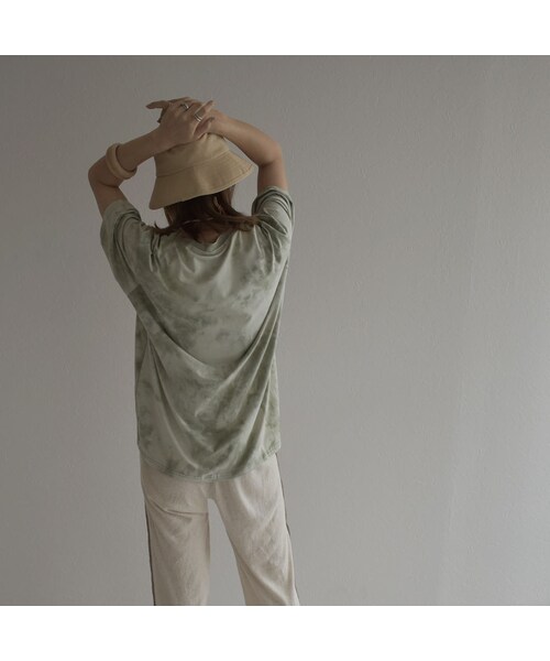 Lavish Gate（ラヴィッシュゲート）の「nh-tops-02176　タイダイ染　ボーイフレンドＴシャツ　ピスタチオ（Tシャツ/カットソー・レディース・その他）」の3枚目の写真