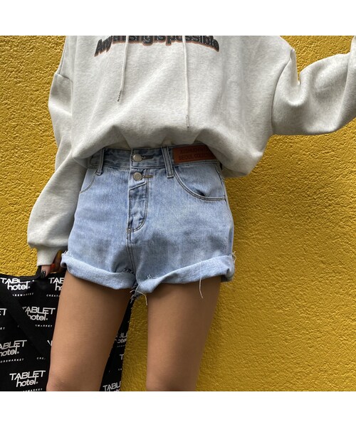 no brand(ノーブランド)の「ネームパッチデニショ「collection」#3555(デニムパンツ・レディース・その他)」の1枚目の写真