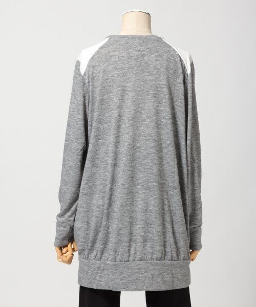 LEPSIM（レプシィム）の「【店舗限定販売】マタニティ／ビジューツキチュニックＬＳ（トップス・レディース・アイボリー/トップグレー/グリーン・FREE SIZE）」の6枚目の写真