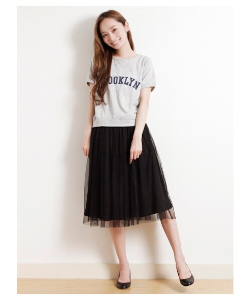 Green Parks fuuwa（グリーンパークスフーワ）の「・Uセット企画裏毛プルオーバー×チュールスカート（カットソー・レディース・杢ホワイト/杢グレー/チャコールグレー・F）」の2枚目の写真