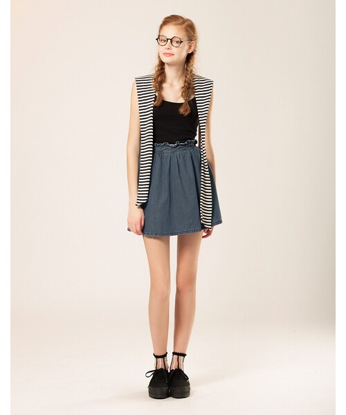 LOVFEE（ラッフィ）の「簡單生活素面棉柔細肩背心（トップス・レディース・黑/米白/麻灰・S/M/L）」の4枚目の写真