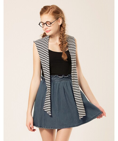 LOVFEE（ラッフィ）の「簡單生活素面棉柔細肩背心（トップス・レディース・黑/米白/麻灰・S/M/L）」の5枚目の写真