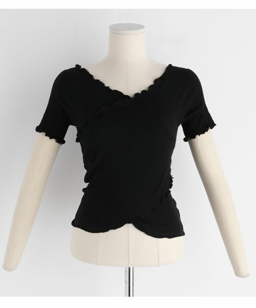 DHOLIC(ディーホリック)の「クロスリンクルウェーブTシャツ(Tシャツ/カットソー・レディース・ブラック/ベージュ/ホワイト・FREE)」の1枚目の写真