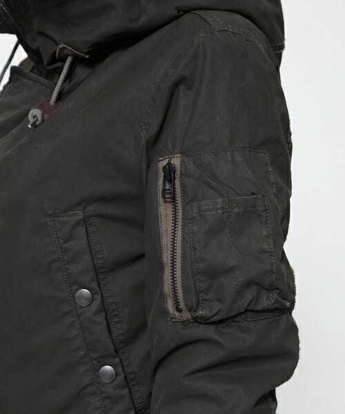 Johnbull Private labo(ジョンブルプライベートラボ)の「N-3Bジャケット(モッズコート・レディース・ブラック/カーキ/オリーブ・SMALL/MEDIUM/LARGE)」の13枚目の写真