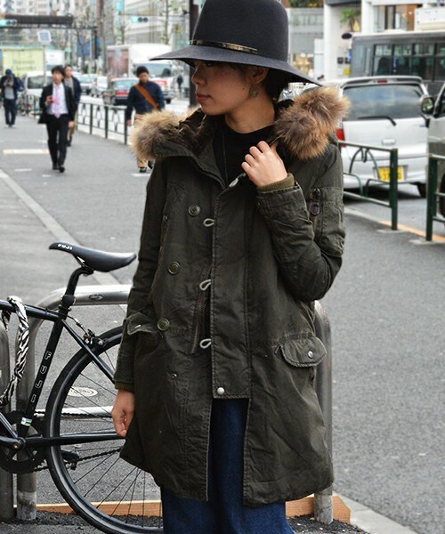 Johnbull Private labo(ジョンブルプライベートラボ)の「N-3Bジャケット(モッズコート・レディース・ブラック/カーキ/オリーブ・SMALL/MEDIUM/LARGE)」の2枚目の写真