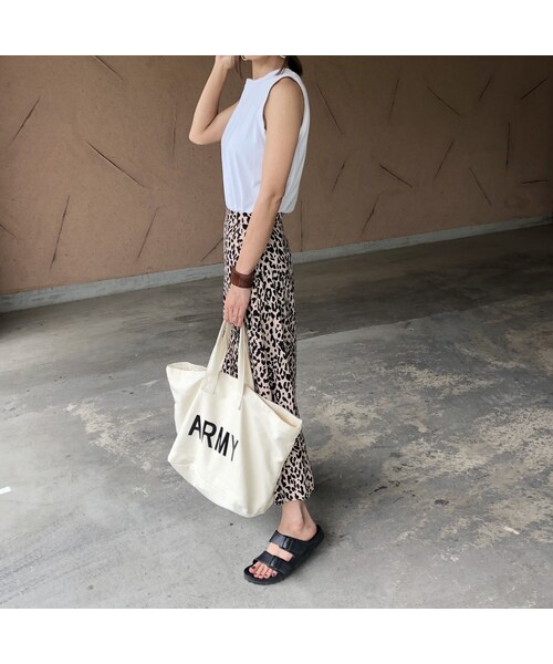 copine（コピン）の「大人気シリーズ！新カラー登場！大人ベーシックシンプルノースリーブ(4color)【クリックポスト対象商品】（Tシャツ/カットソー・レディース・その他）」の7枚目の写真