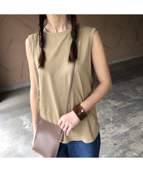 copine（コピン）の「大人気シリーズ！新カラー登場！大人ベーシックシンプルノースリーブ(4color)【クリックポスト対象商品】（Tシャツ/カットソー・レディース・その他）」の2枚目の写真