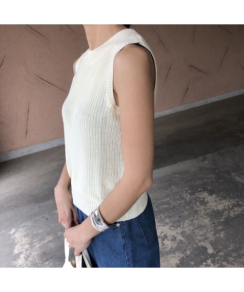 copine（コピン）の「着回し力抜群！大人ベーシックノースリーブざっくりニット(3color)【クリックポスト対象商品】（タンクトップ・レディース・その他）」の11枚目の写真