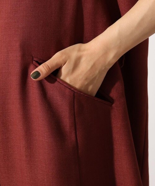 OZOC（オゾック）の「[洗える]ロングジレ（トップス・レディース・ナチュラル(050)/ブラウン(042)/モデル情報:身長158cm 着用サイズ38(M)・38(M)）」の9枚目の写真