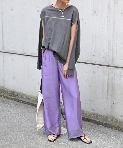 no brand（ノーブランド）の「スリットスリーブTOPS（Tシャツ/カットソー・レディース・その他）」の2枚目の写真