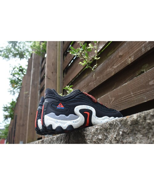 NIKE ACG（ナイキエィシージー）の「NIKE ACG AIR SKARN スニーカー BLACK & HABANERO RED（スニーカー・その他）」の6枚目の写真