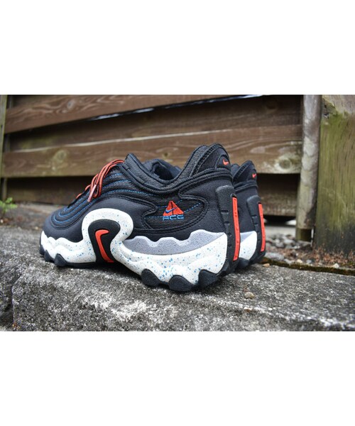 NIKE ACG（ナイキエィシージー）の「NIKE ACG AIR SKARN スニーカー BLACK & HABANERO RED（スニーカー・その他）」の8枚目の写真