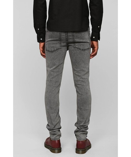 CHEAP MONDAY(チープマンデイ)の「Cheap Monday Tight Grey Black Skinny Jean(デニムパンツ・メンズ・GREY・29/30/31/32/33/34/36)」の3枚目の写真