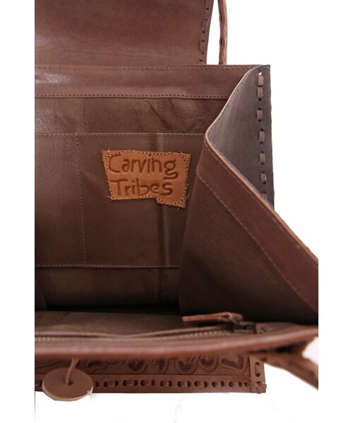 GRACE CONTINENTAL（グレースコンチネンタル）の「カービングトラペーズM（バッグ・レディース・ボルドー/ネイビー/グレー/ブラック・F）」の18枚目の写真