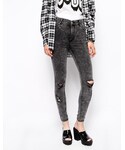 Cheap Monday | Cheap Monday Spray On Super Skinny Jeans With Distressing(牛仔裤)
