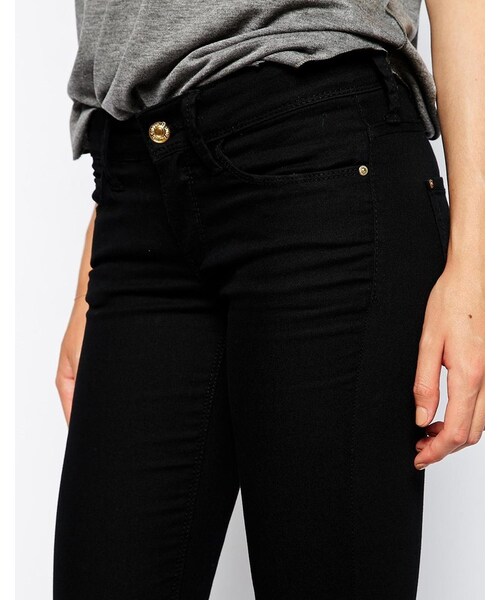 MANGO（マンゴ）の「Mango Supersoft Skinny Jean（デニムパンツ・black・36-US 4/34-US 2）」の4枚目の写真