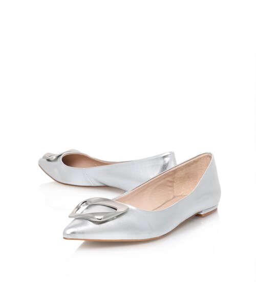 Carvela Kurt Geiger（カーベラカートジェイガー）の「LASSIE（シューズ・レディース・SILVER・37）」の4枚目の写真