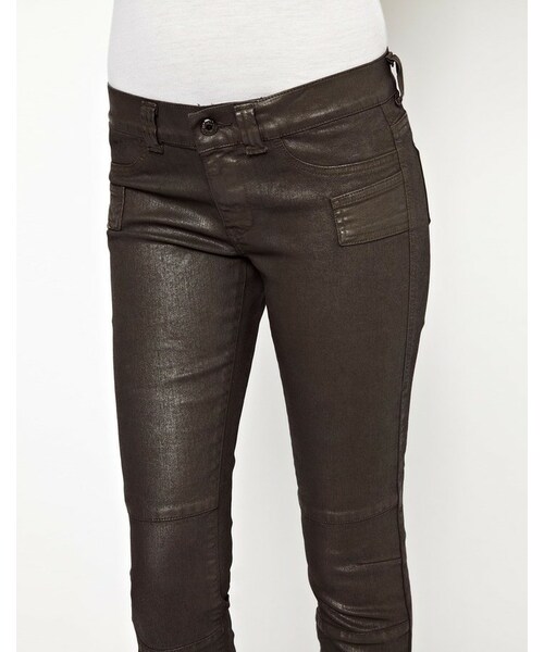 パンツ DIESEL coated skinny denim jeans DIESEL（ディーゼル）の「Diesel Jegonfire Coated Skinny Jeans