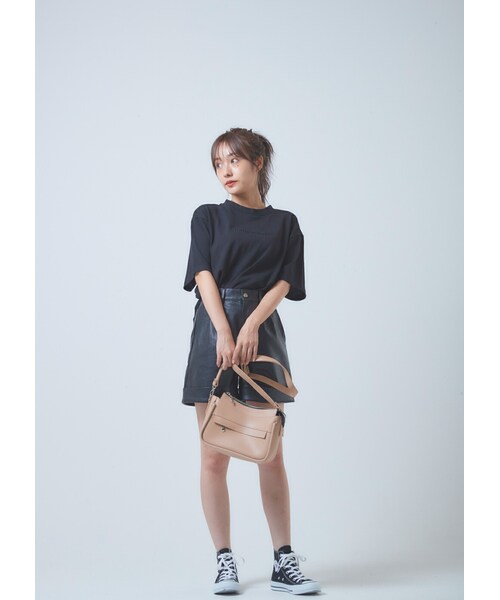 N WITH.（エヌウィズ）の「エンボスTシャツ（Tシャツ/カットソー・レディース・ベージュ/ホワイト/ブラック・FREE）」の3枚目の写真