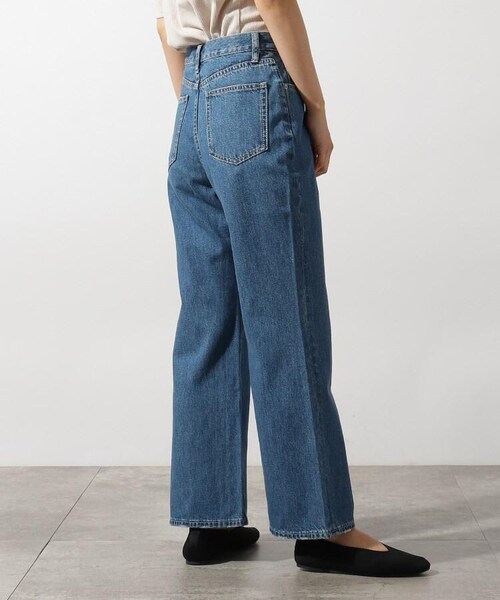 OZOC（オゾック）の「[洗える]オーガニックコットンフレアデニムパンツ（パンツ・レディース・ライトブルー(091)/ネイビー(093)/モデル情報:身長160cm 着用サイズ38(M)/モデル情報:身長167cm 着用サイズ38(M)/モデル情報:身長163cm 着用サイズ38(M)/モデル情報:身長168cm 着用サイズ38(M)・38(M)/40(L)）」の11枚目の写真