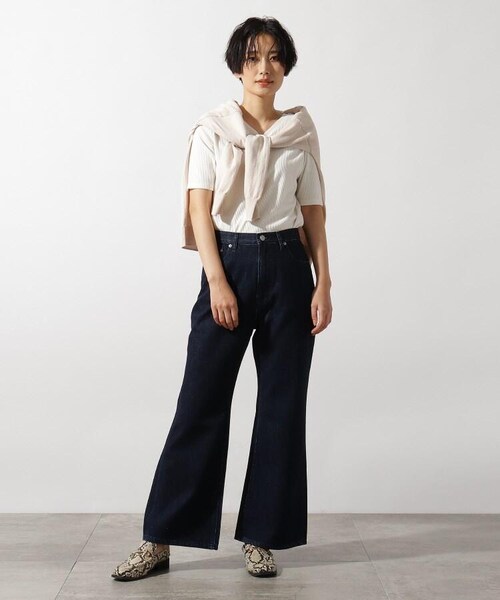 OZOC（オゾック）の「[洗える]オーガニックコットンフレアデニムパンツ（パンツ・レディース・ライトブルー(091)/ネイビー(093)/モデル情報:身長160cm 着用サイズ38(M)/モデル情報:身長167cm 着用サイズ38(M)/モデル情報:身長163cm 着用サイズ38(M)/モデル情報:身長168cm 着用サイズ38(M)・38(M)/40(L)）」の9枚目の写真