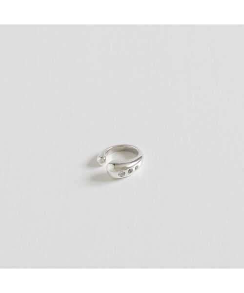 Handmade(ハンドメイド)の「classic cz ear cuff(イヤリング・メンズ・その他)」の1枚目の写真