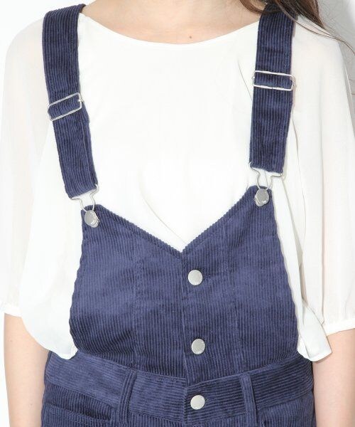 repipi armario（レピピ アルマリオ）の「コーデュロイサロペショーパン（ワンピース/ドレス・レディース・ホワイトベージュ/ベージュ/ネイビー・ＸＳ/Ｓ/Ｍ）」の6枚目の写真