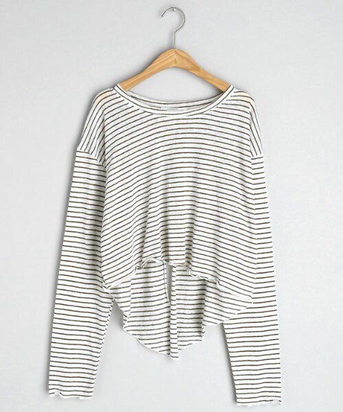 DHOLIC（ディーホリック）の「バックスリットボーダーTシャツ（Tシャツ/カットソー・レディース・ブルー/ブラック/ブラウン・FREE）」の3枚目の写真